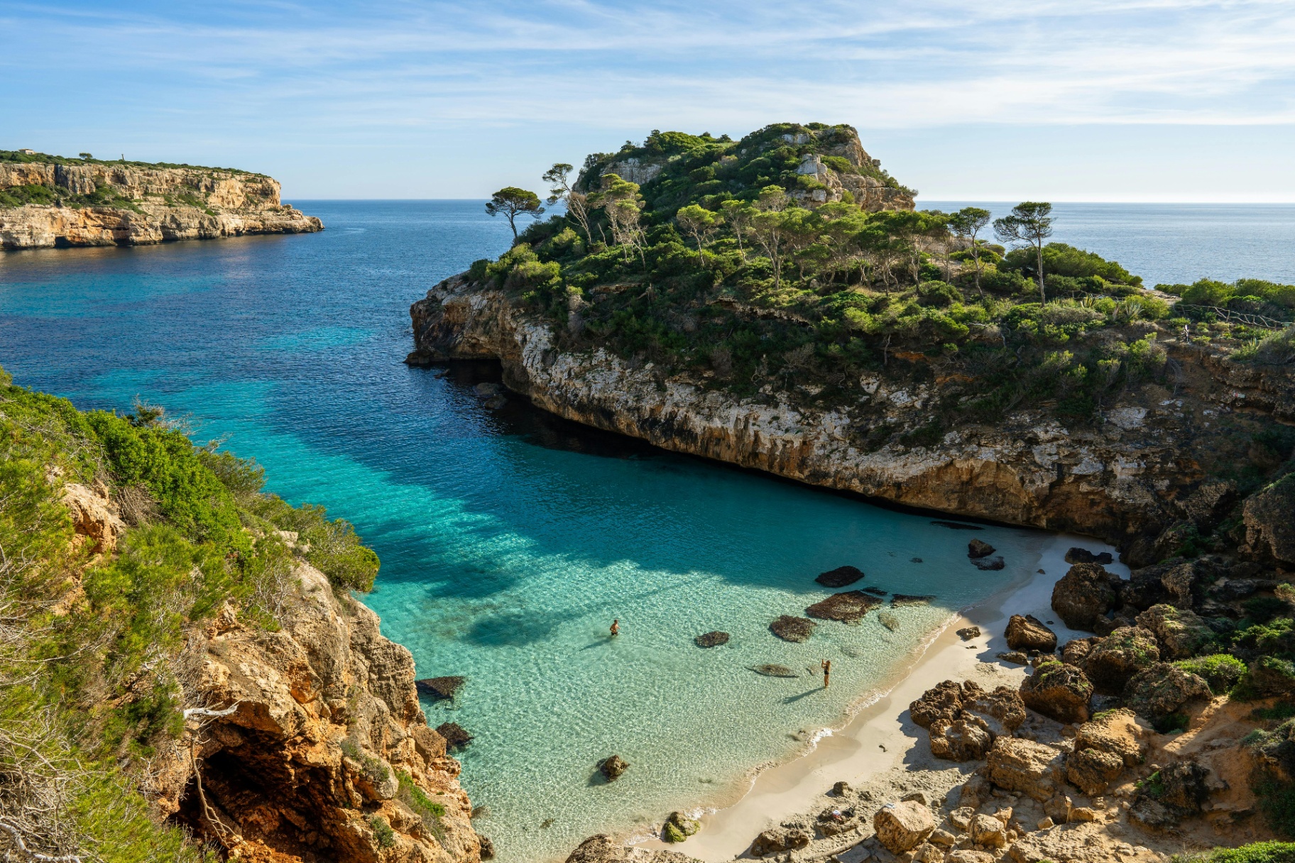 Turquoise cove in Mallorca